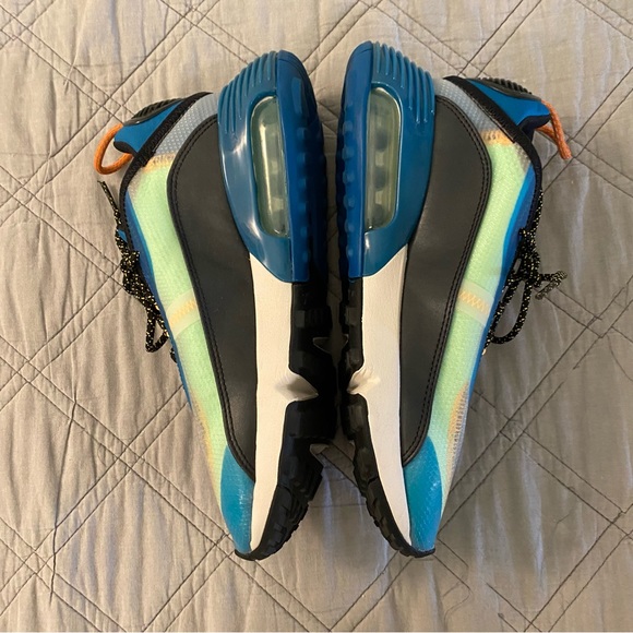 Nike Air Max 2090 - Picture 7 of 9